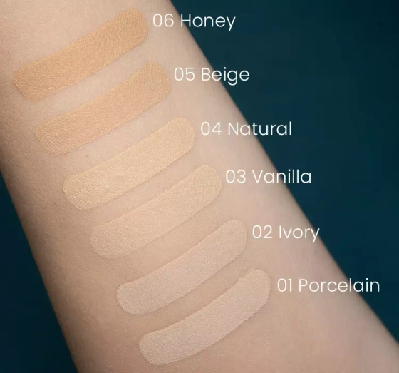 Eveline Cosmetics Selfie Time kryjąco-nawilżający podkład i korektor 01 Porcelain 30 ml