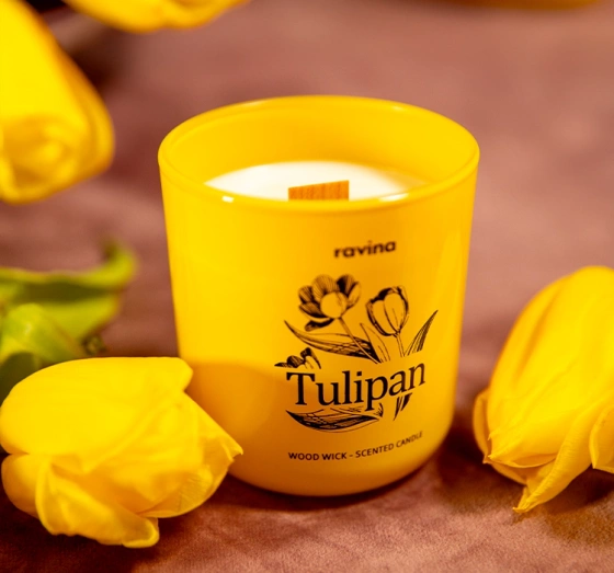 Ravina sojowa świeca zapachowa Tulipan 175g