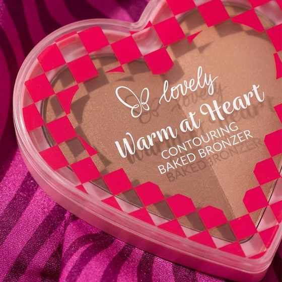 Lovely Warm at Heart podwójny bronzer wypiekany do twarzy 9 g