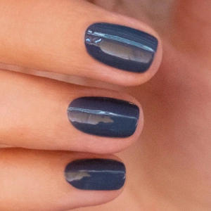 Manucurist Green Nail Polish klasyczny lakier do paznokci Poppy Seed 15 ml