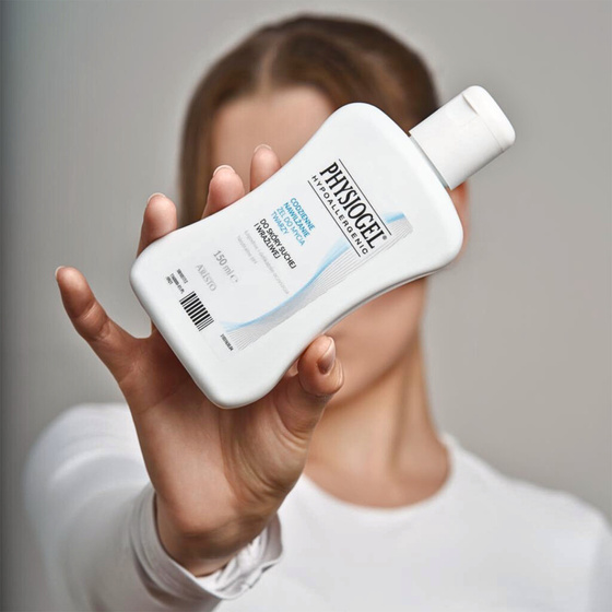 Physiogel Hypoallergenic Codzienne Nawilżanie żel do mycia twarzy dla skóry suchej i wrażliwej 150 ml
