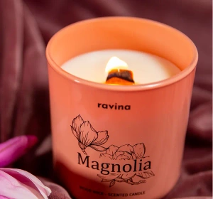 Ravina sojowa świeca zapachowa Magnolia 175g