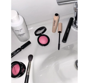 Inglot Rosie Cheeks róż do policzków 17 3,8g